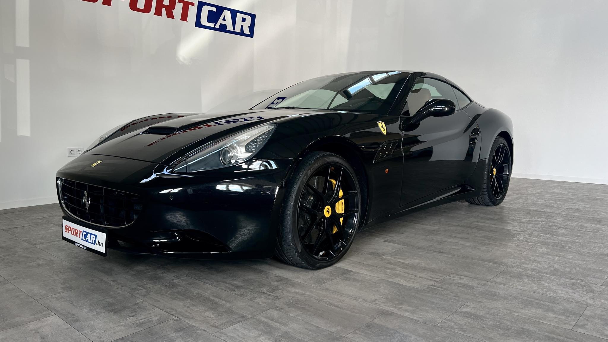 Ferrari California